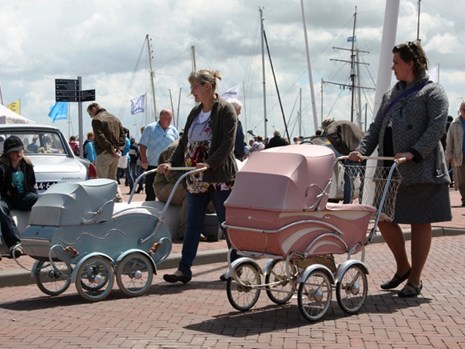Kinderwagenparade in Hoorn