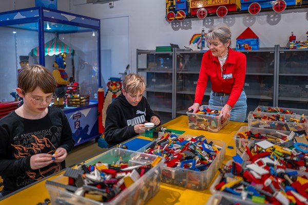 Tentoonstelling “90 jaar LEGO” in Hoorn