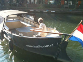 Oostereiland bereikbaar met watertaxi 