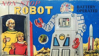 zeldzame en unieke jaren ’50 en ’60 robots en ‘space toys’ van verzamelaar Marco van Gimst