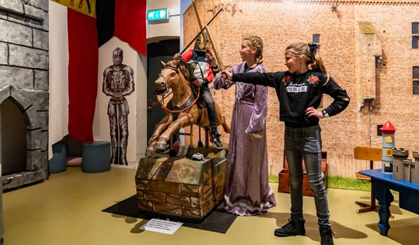 Ridders bij Floris expositie Museum van de 20e Eeuw 2019